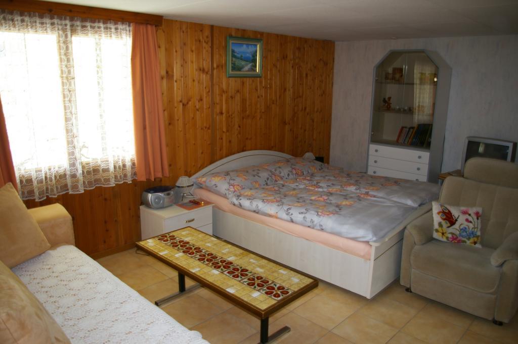 BnB Villa Moncalme Travers Exterior foto